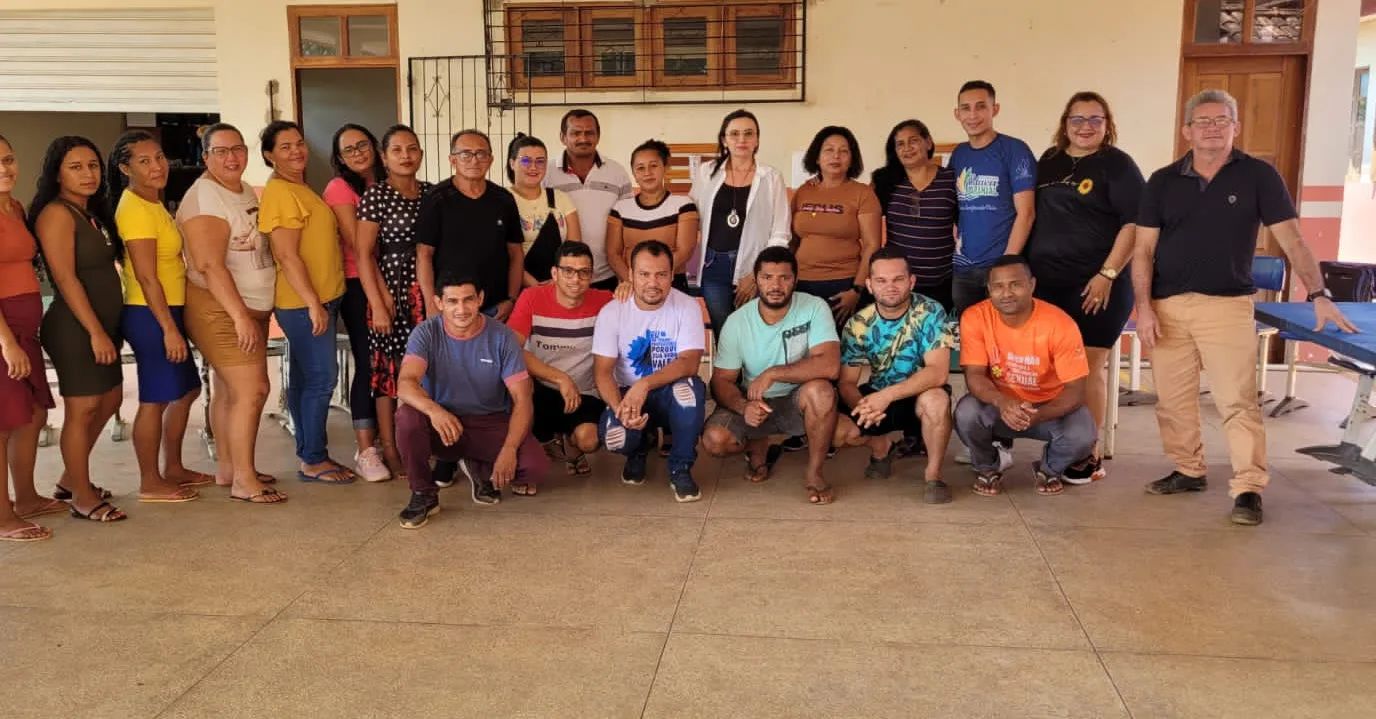 REUNIÃO - ESCOLA ÁGUA BRANCA DO CAJARI